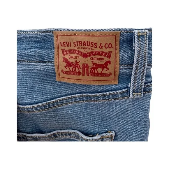 Levi's Ribcage Straight Ankle Distressed medium wash jeans size 32 - Picture 4 of 10